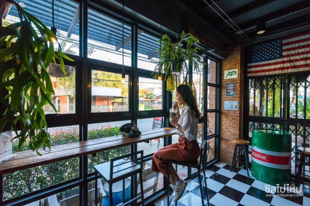 Huen Chang Puek Hotel Nan Exterior foto